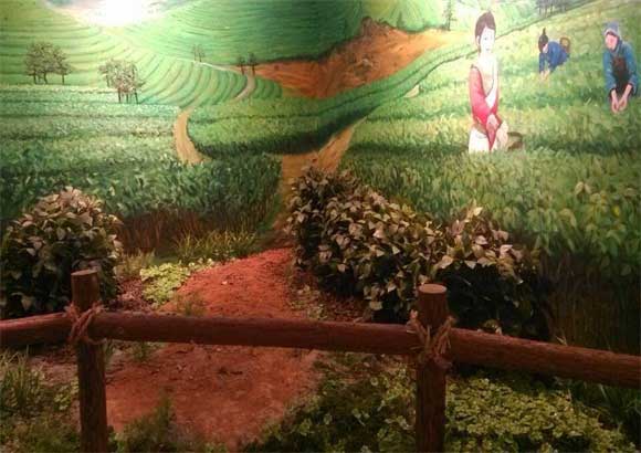 銅陵規劃館的茶樹(shù)場(chǎng)景雕塑復原