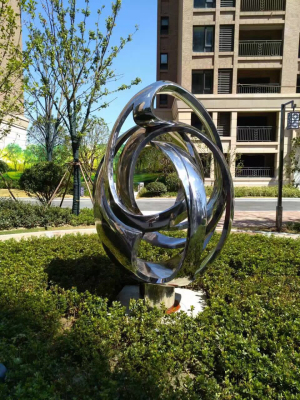 園林景觀(guān)雕塑四點(diǎn)主要功能