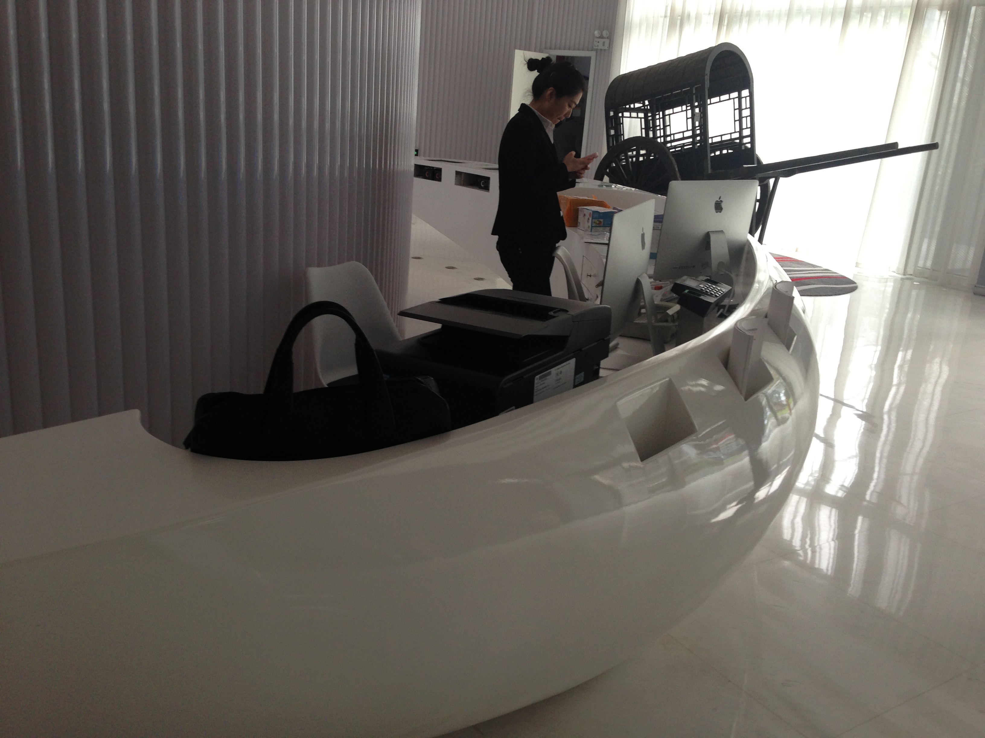 10m長(cháng)玻璃鋼吧臺