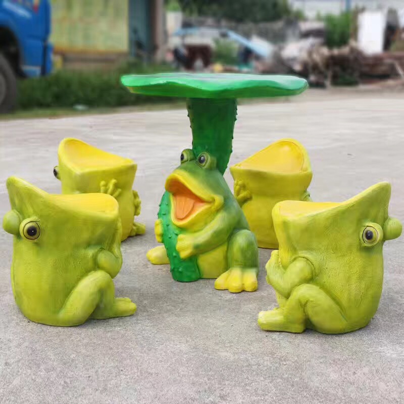 玻璃鋼雕塑常見(jiàn)的類(lèi)型介紹